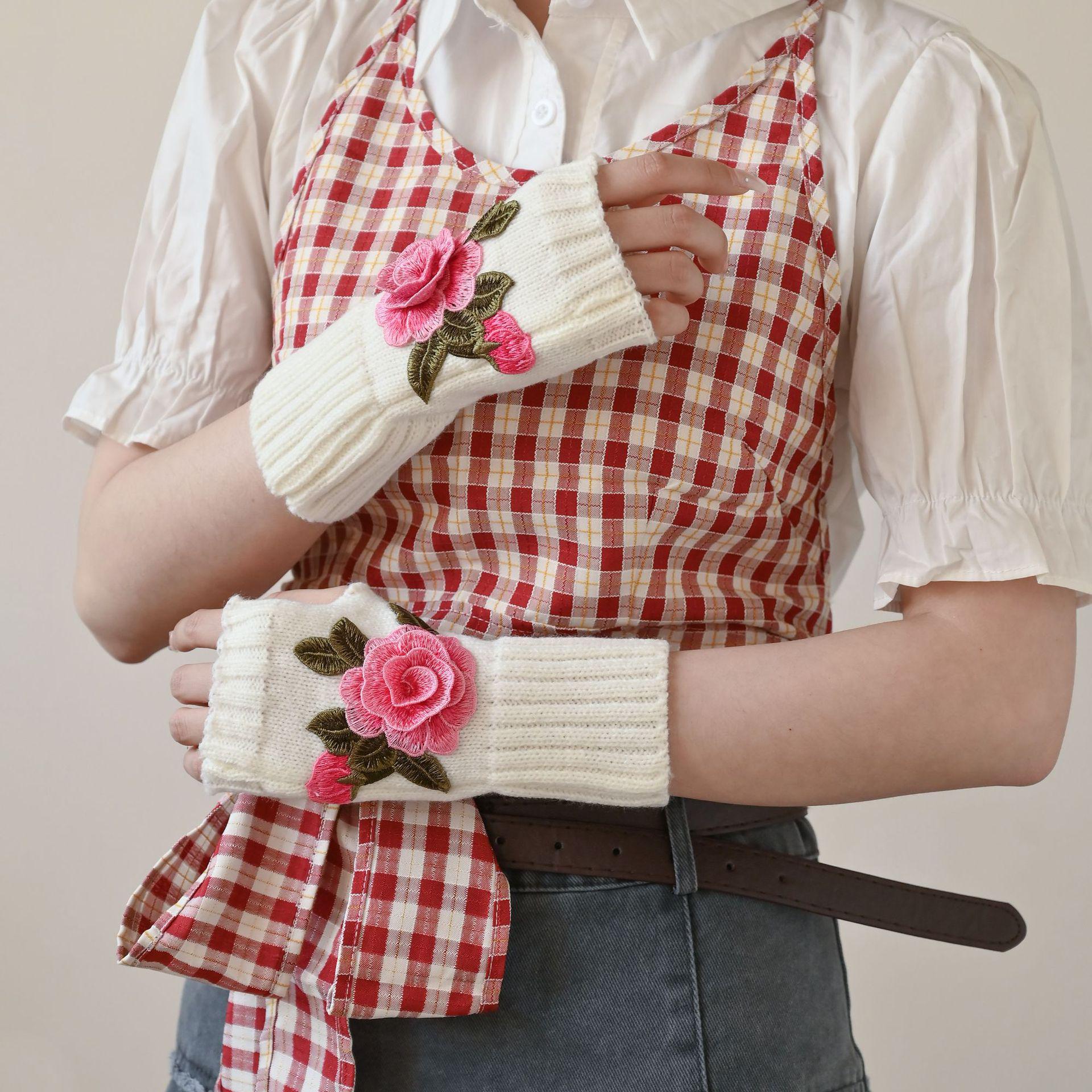 Жіночі вовняні рукавички без пальців з квітковим візерунком - Теплі, стильні манжети на осінь та зиму
Жіночі вовняні рукавички без пальців з квітковим візерунком - Теплі, стильні манжети на осінь та зиму