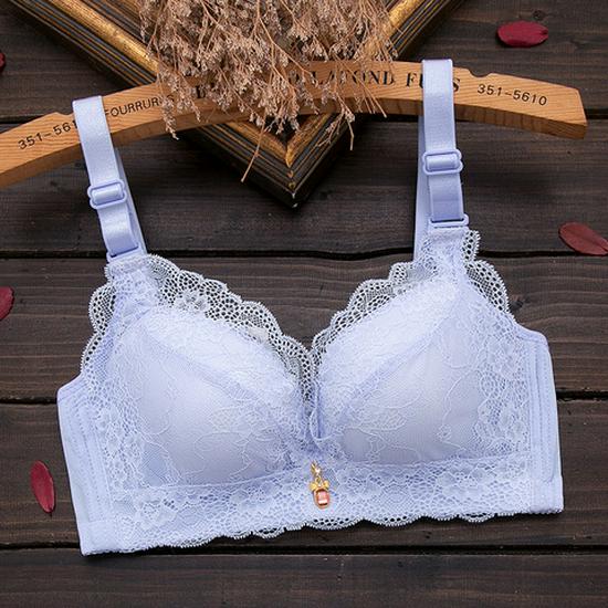 Белый бюстгальтер с подкладкой Yijiawen: Присборенный дизайн, без стального кольца, сексуальный верх, толстый низ, идеально подходит для маленькой груди и молодых девушек. 70B
Белый бюстгальтер с подкладкой Yijiawen: Присборенный дизайн, без стального кольца, сексуальный верх, толстый низ, идеально подходит для маленькой груди и молодых девушек. 70B