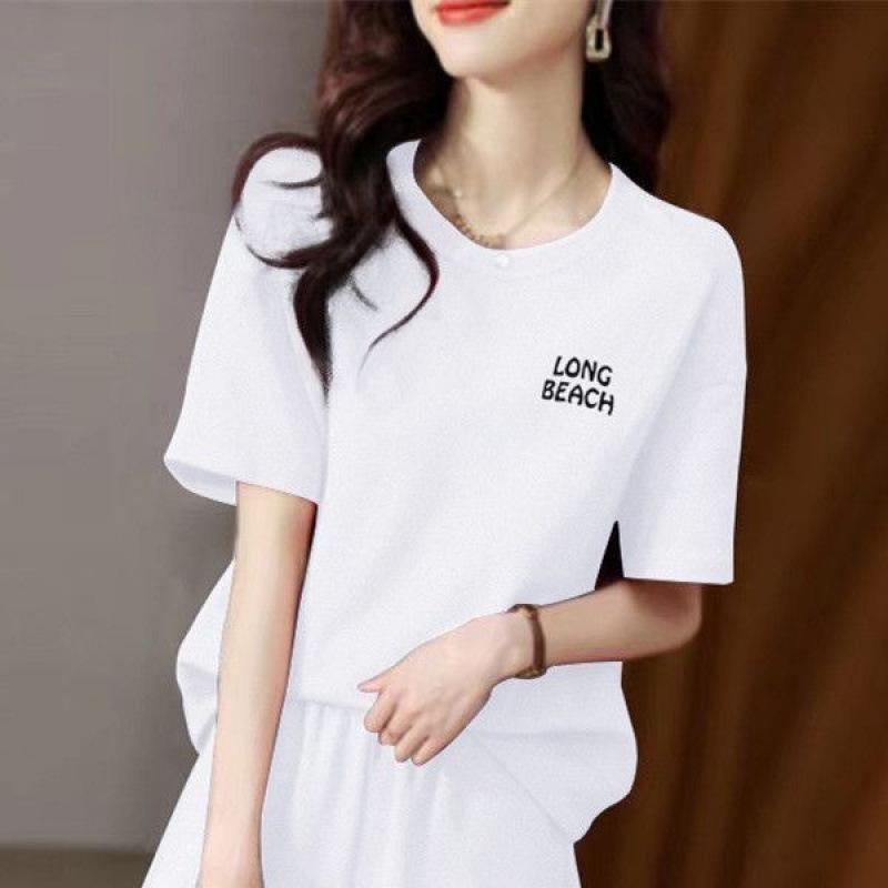 Women s Summer 2025 Loose Plus Size Short Sleeve T-Shirt & Shorts Two-Piece Set 3XL: 140-160cm
Women s Summer 2025 Loose Plus Size Short Sleeve T-Shirt & Shorts Two-Piece Set 3XL: 140-160cm