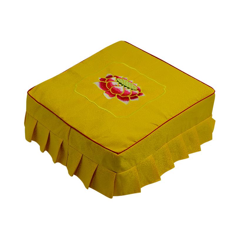Lotus Embroidery Worship Baddha Cushion Cover Satin Yoga Placemat Cover Temple Buddhist Bless Prayer Futon Cover Without Filling 48x48cm
Lotus Embroidery Worship Baddha Cushion Cover Satin Yoga Placemat Cover Temple Buddhist Bless Prayer Futon Cover Without Filling 48x48cm