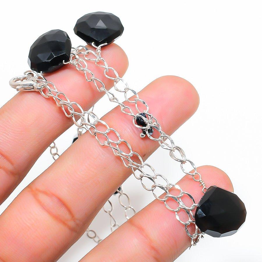 Black Spinel Gemstone Handmade 925 Sterling Silver Jewelry Necklace 22 GK-964
Black Spinel Gemstone Handmade 925 Sterling Silver Jewelry Necklace 22 GK-964