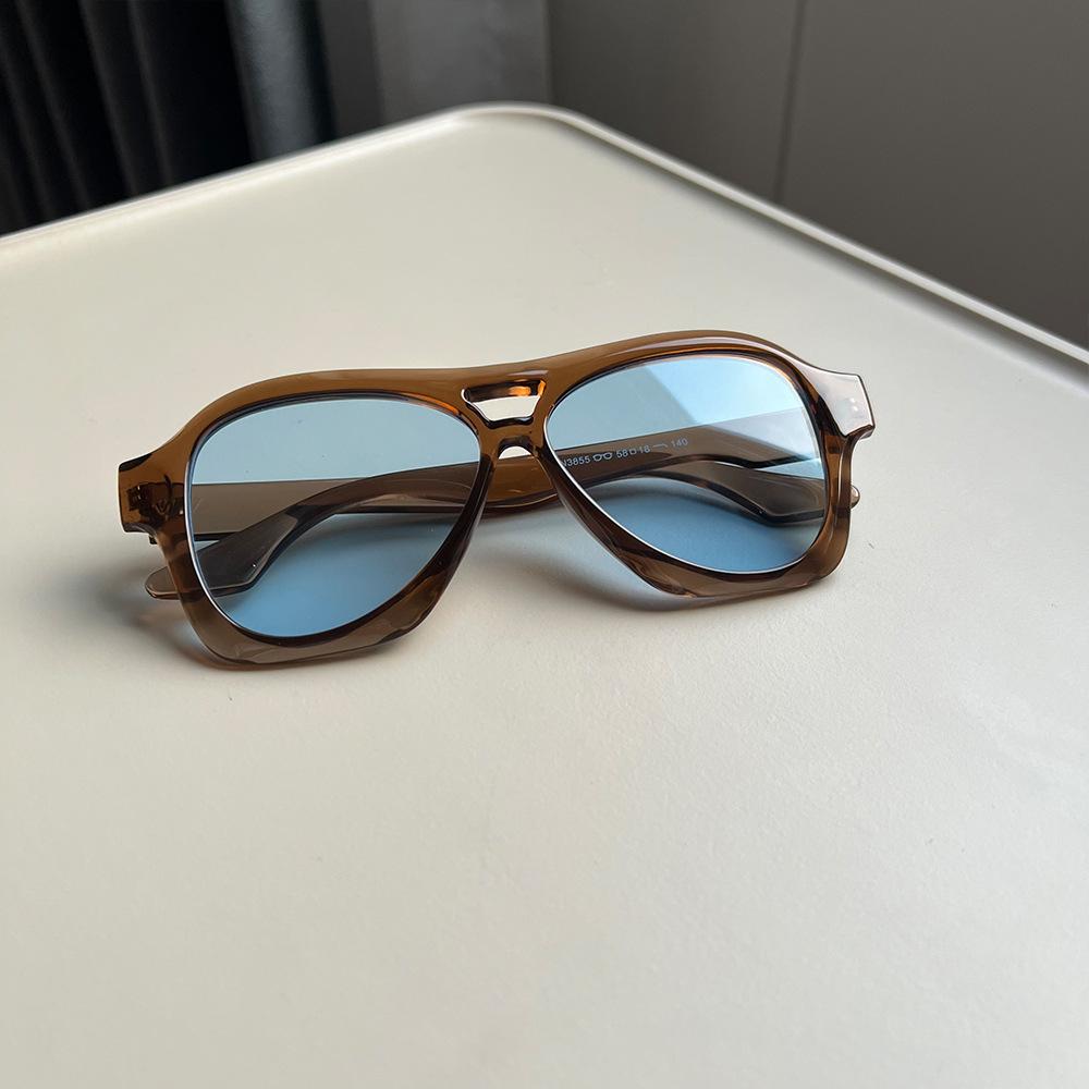 Ретро Мода Пилот Панк Солнцезащитные очки Женские Мужские Пляжные Солнцезащитные очки Дизайнерские Шейды Очки UV400
Ретро Мода Пилот Панк Солнцезащитные очки Женские Мужские Пляжные Солнцезащитные очки Дизайнерские Шейды Очки UV400