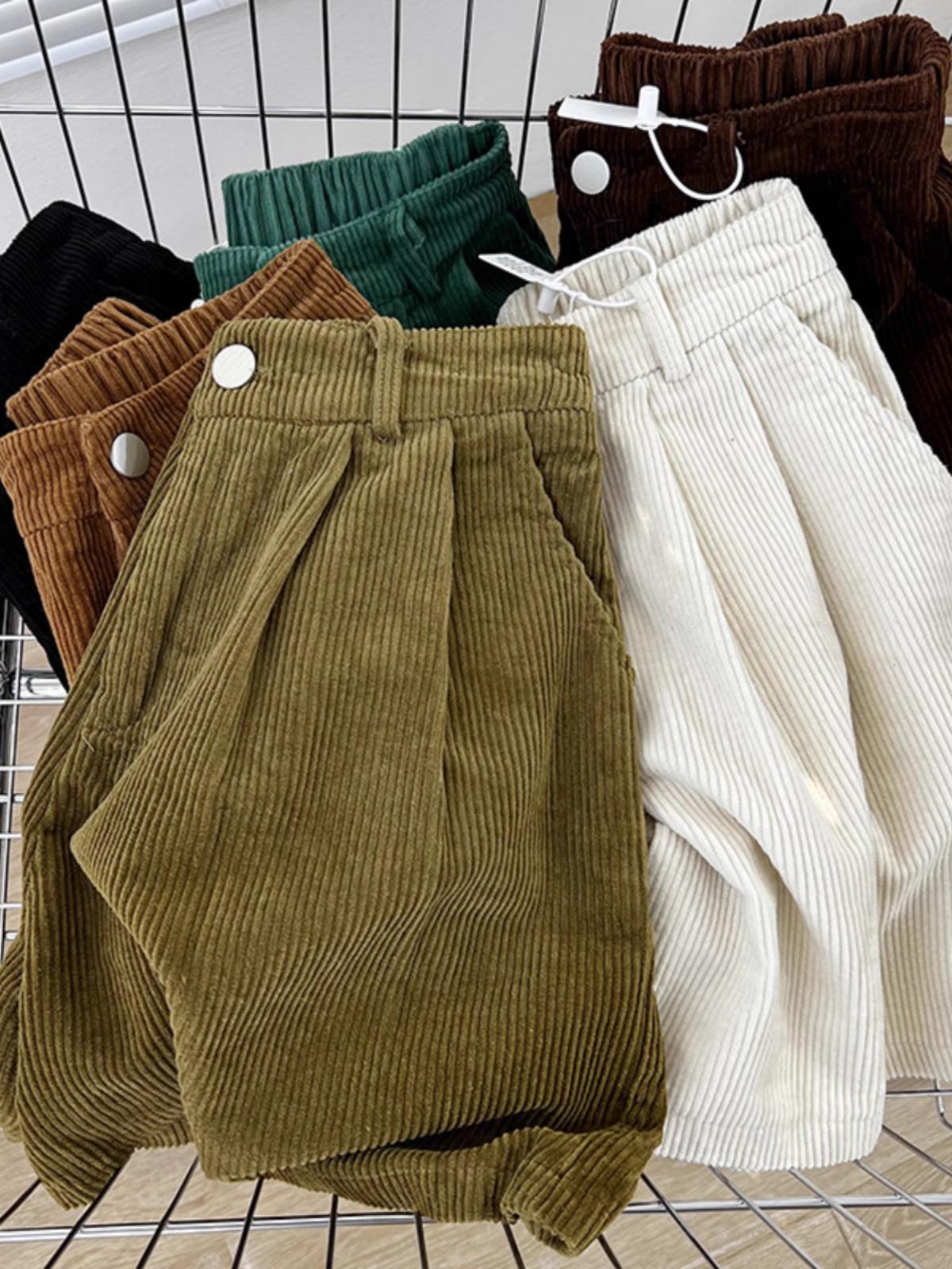 Women s High-Waisted Corduroy Shorts - Retro, Petite, Wide-Leg, Slimming, Casual for Autumn and Winter 2XL кофейный
Women s High-Waisted Corduroy Shorts - Retro, Petite, Wide-Leg, Slimming, Casual for Autumn and Winter 2XL кофейный