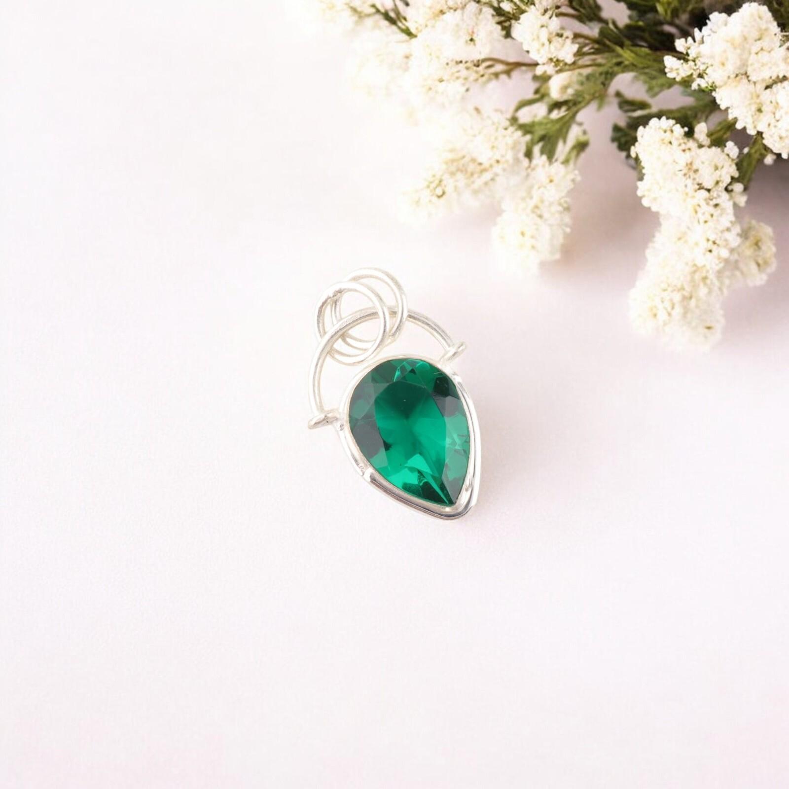 Chrome Diopside Gemstone 925 Sterling Silver Jewelry Pendant 1.01 Gift For Wife PP-56-7
Chrome Diopside Gemstone 925 Sterling Silver Jewelry Pendant 1.01 Gift For Wife PP-56-7