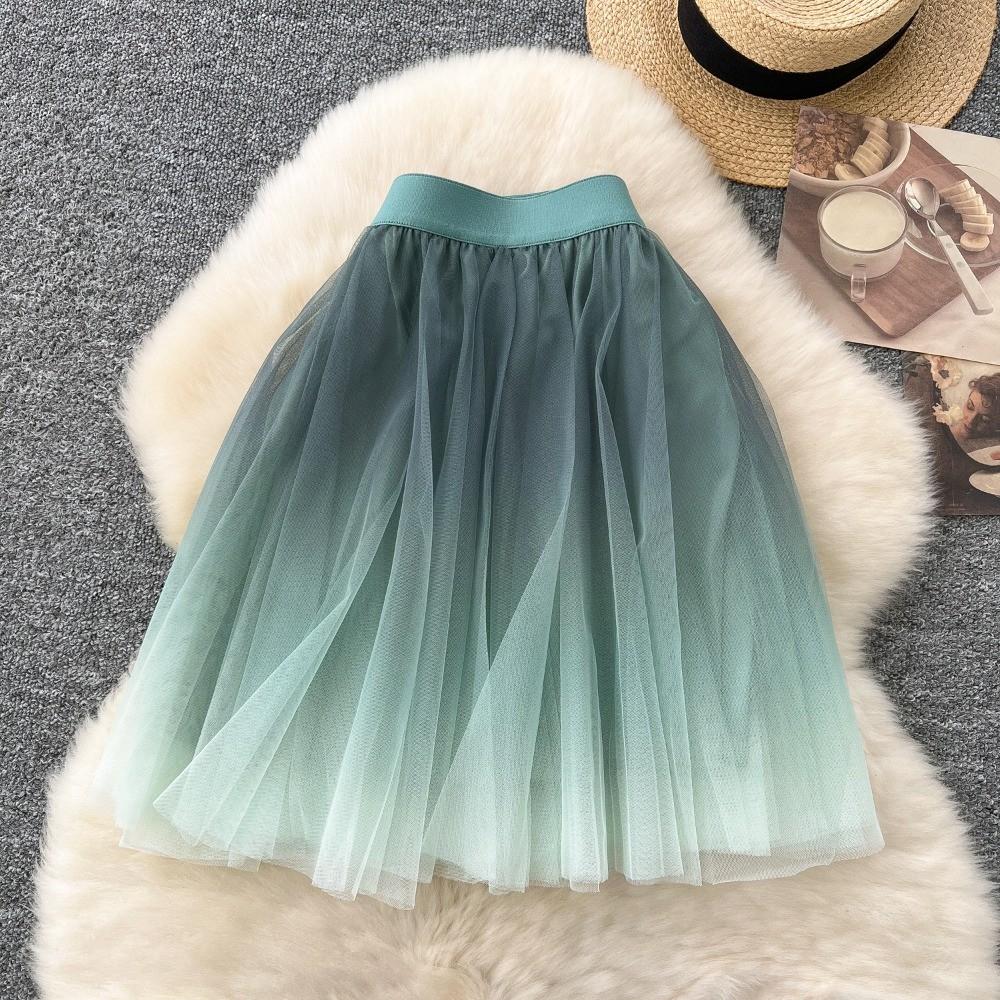 Qooth Elegant Gradient Color Tulle A line Mini Pleated Skirt Tiered Elastic Waist Women Skirt QT2626 One Size зелений
Qooth Elegant Gradient Color Tulle A line Mini Pleated Skirt Tiered Elastic Waist Women Skirt QT2626 One Size зелений