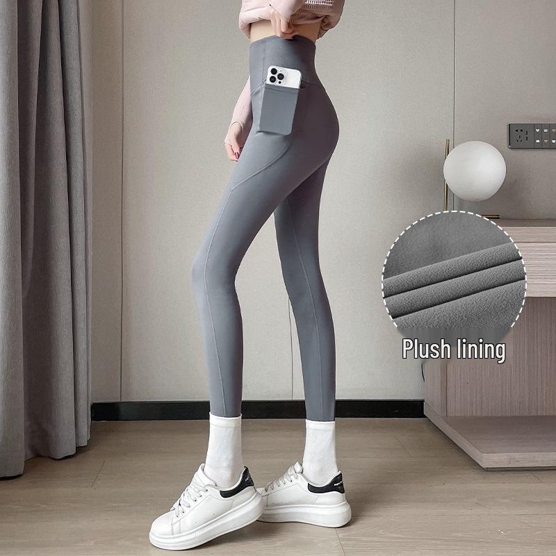 Lulu Women s Fleece-Lined High Waist Fitness Pants for Yoga & Pilates - Autumn/Winter Style S
Lulu Women s Fleece-Lined High Waist Fitness Pants for Yoga & Pilates - Autumn/Winter Style S