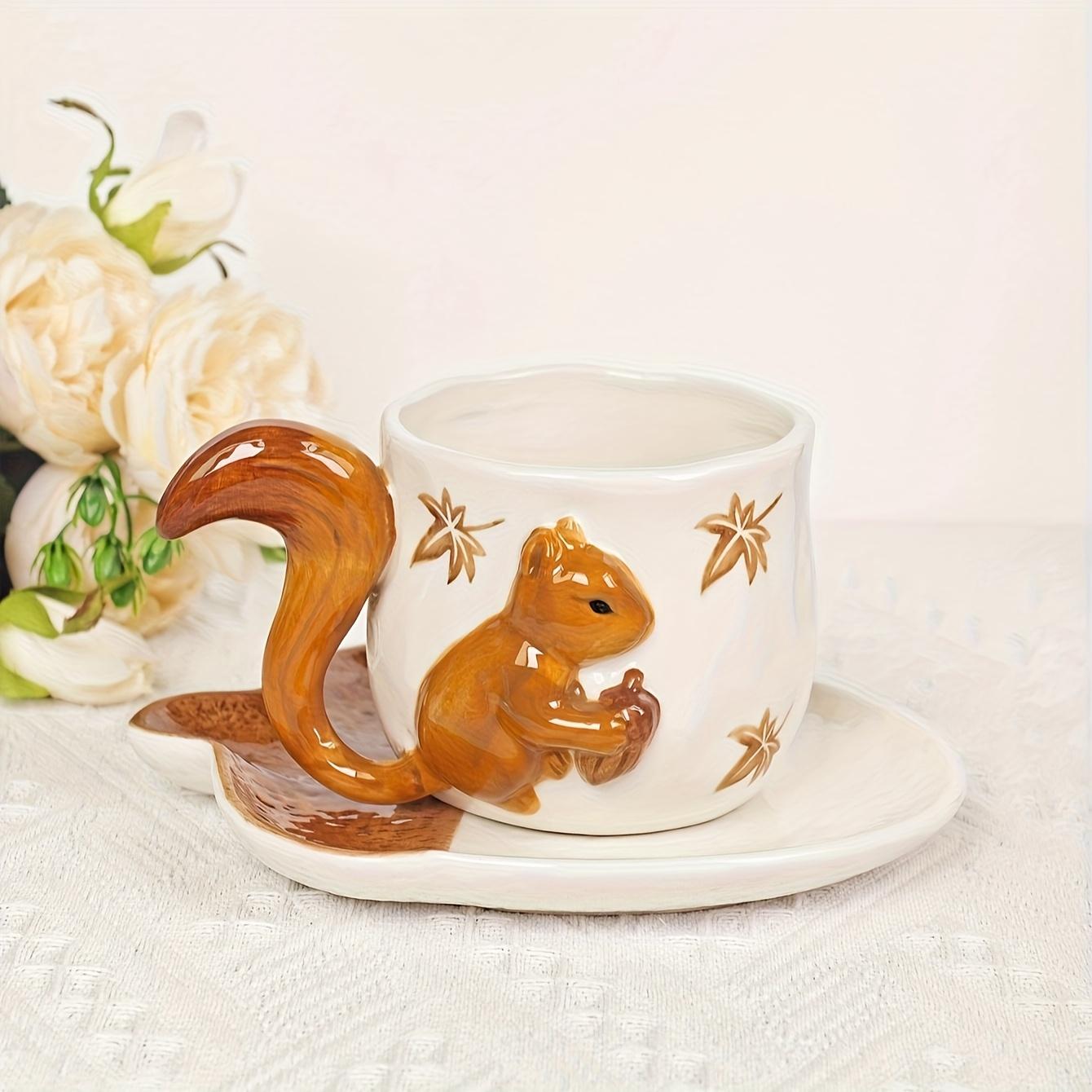 Набор животных ручной работы, креативные ручки в виде беличьих хвостов, рельефные белки, расписанные вручную кленовые листья, керамические кофейные кружки для домашнего использования Maple Leaf
Набор животных ручной работы, креативные ручки в виде беличьих хвостов, рельефные белки, расписанные вручную кленовые листья, керамические кофейные кружки для домашнего использования Maple Leaf