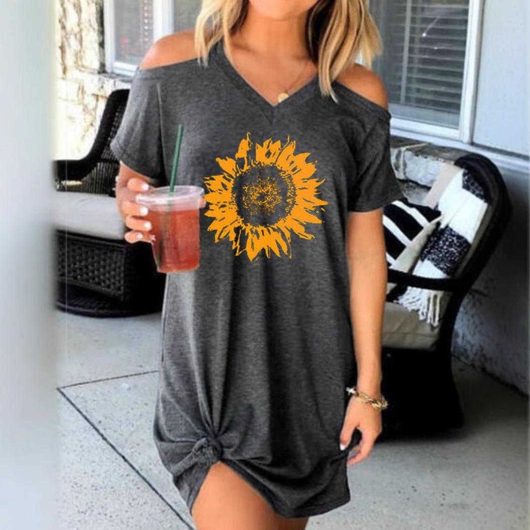 Женское платье с круглым вырезом, рукавами средней длины, юбкой с V-образным принтом и короткими рукавами S темно-синий 
Женское платье с круглым вырезом, рукавами средней длины, юбкой с V-образным принтом и короткими рукавами S темно-синий