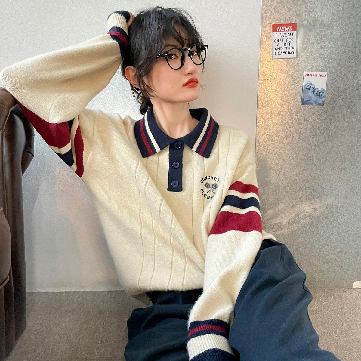 College style polo collar sweater women s autumn 2025 new retro loose lazy style knitted sweater One Size бежевий
College style polo collar sweater women s autumn 2025 new retro loose lazy style knitted sweater One Size бежевий
