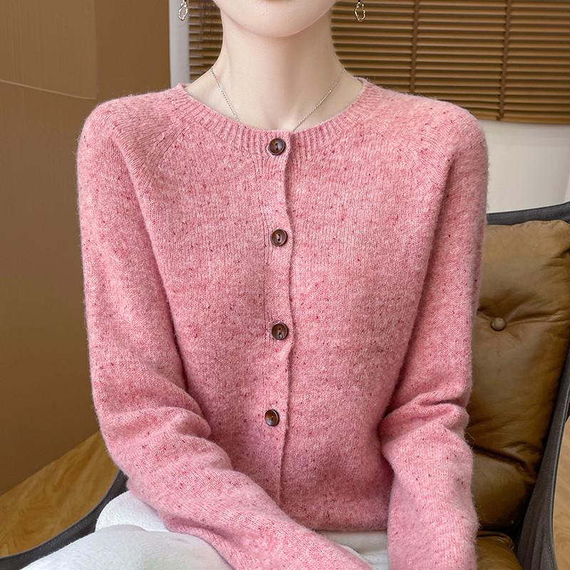 Women s Speckled Yarn Wool Cardigan Sweater - Round Neck, Versatile Autumn/Winter Knitted Top 2XL for 135-150 lbs
Women s Speckled Yarn Wool Cardigan Sweater - Round Neck, Versatile Autumn/Winter Knitted Top 2XL for 135-150 lbs