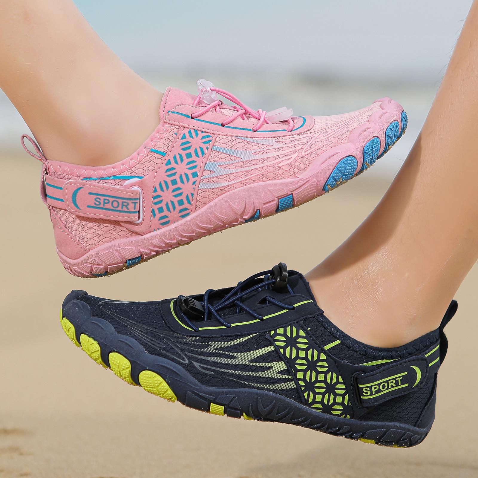 Outdoor five-finger creek shoes quick-drying beach shoes wading swimming shoes barefoot hiking shoes fishing shoes indoor fitness shoes 36 белый
Outdoor five-finger creek shoes quick-drying beach shoes wading swimming shoes barefoot hiking shoes fishing shoes indoor fitness shoes 36 белый
