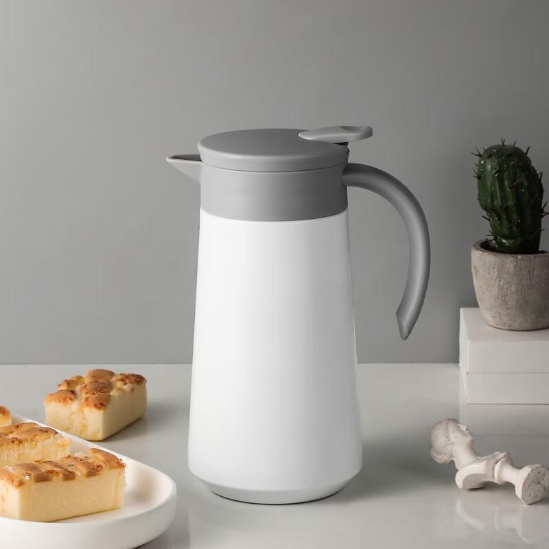 MRSIKEY 304 Stainless Steel Insulated Water Bottle with Handle
MRSIKEY 304 Stainless Steel Insulated Water Bottle with Handle