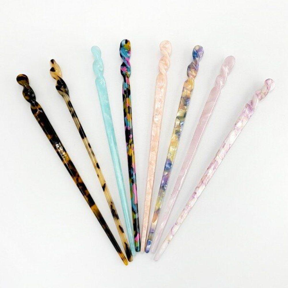 Mno Screw Twist Hairpin Pink Marble
Mno Screw Twist Hairpin Pink Marble