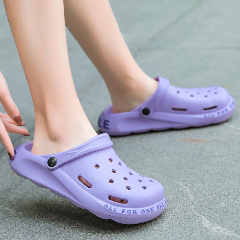 Large size cool slippers hollow hole shoes breathable light thick soles two wear bag head sandals 39
Large size cool slippers hollow hole shoes breathable light thick soles two wear bag head sandals 39