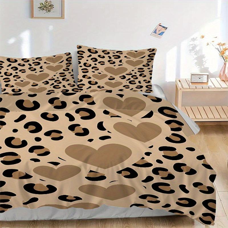 3pcs Leopard Print Bedding Set, Suitable for Bedroom Decoration, (Includes 1 Duvet Cover And 2 Pillowcases, Quilt Not Included) yy250822141 135x200cm
3pcs Leopard Print Bedding Set, Suitable for Bedroom Decoration, (Includes 1 Duvet Cover And 2 Pillowcases, Quilt Not Included) yy250822141 135x200cm