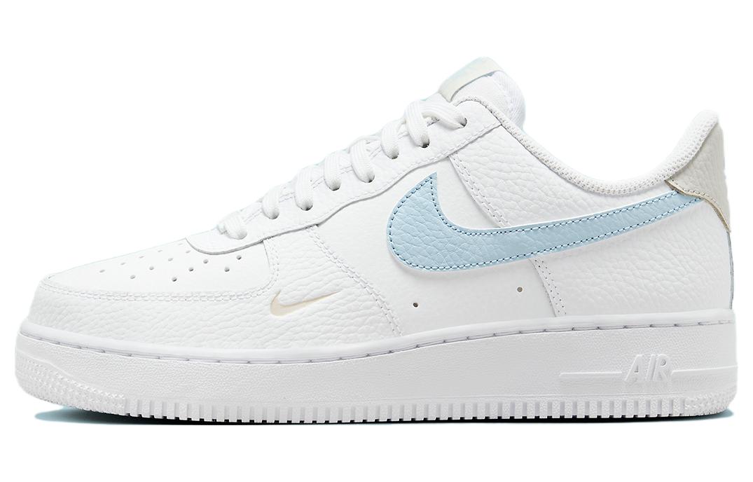 Nike Air Force 1 Low White Light Armory Blue HF0022-100 38.5
Nike Air Force 1 Low White Light Armory Blue HF0022-100 38.5