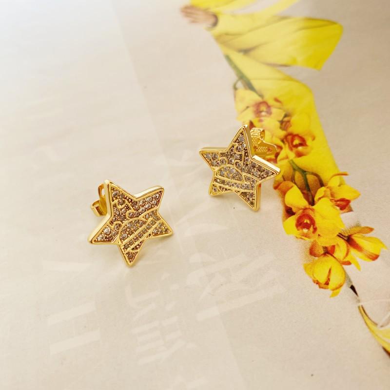 Elegant Five-Pointed Star Brass Stud Earrings with Zircon, Silver Needle, Available in Two Colors золотой
Elegant Five-Pointed Star Brass Stud Earrings with Zircon, Silver Needle, Available in Two Colors золотой