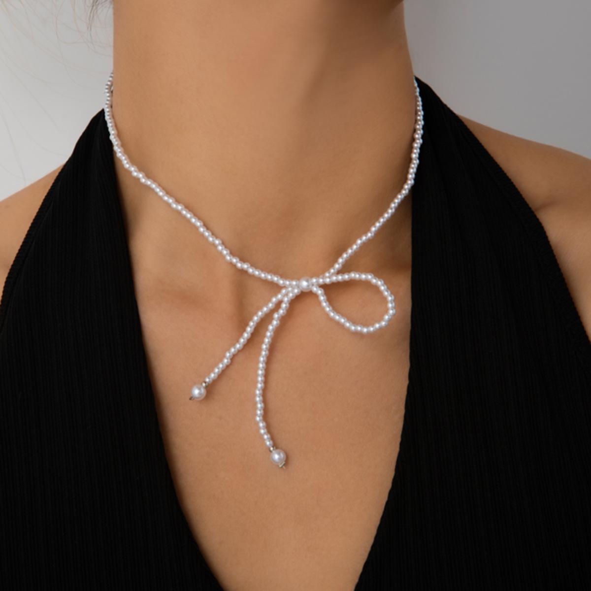 French Minimalist Pearl Bow Clavicle Necklace: Light Luxury, High-End Fashion for Women жемчужный/белый 
French Minimalist Pearl Bow Clavicle Necklace: Light Luxury, High-End Fashion for Women жемчужный/белый