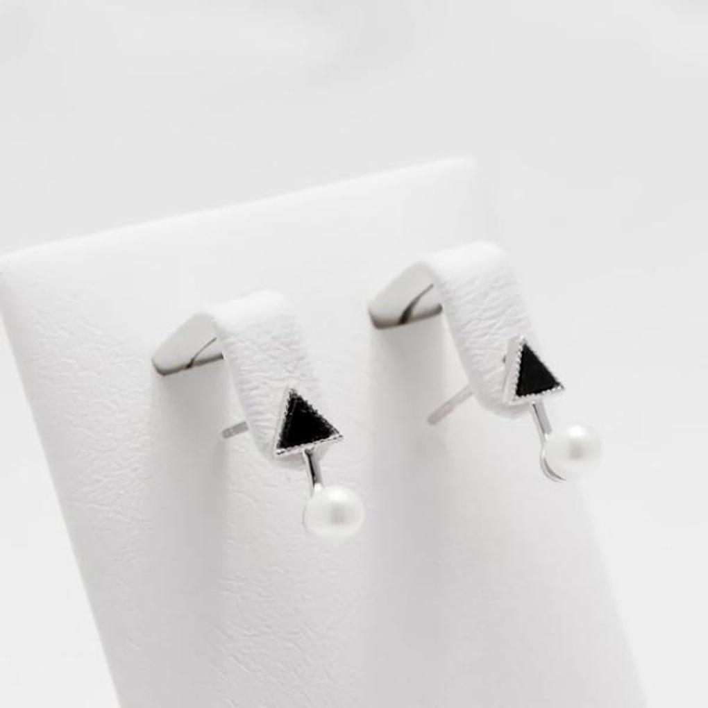 Women s Daily Accessory Sari Freshwater Pearl Earrings
Women s Daily Accessory Sari Freshwater Pearl Earrings