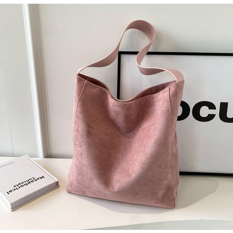 New Suede Retro Wide Shoulder Strap Large Capacity Tote Bag Shoulder Bag Large Capacity Canvas Tote Bag рожевий
New Suede Retro Wide Shoulder Strap Large Capacity Tote Bag Shoulder Bag Large Capacity Canvas Tote Bag рожевий