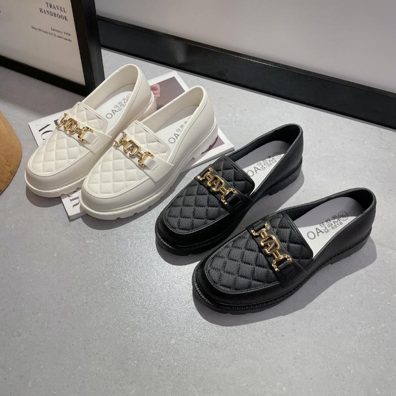 Women Pumps 2024 Spring Fashion Metal Chain Water Proof Soft Leather Women Casual Shoes Light Slip on Women Rain Boots Loafers
Women Pumps 2024 Spring Fashion Metal Chain Water Proof Soft Leather Women Casual Shoes Light Slip on Women Rain Boots Loafers