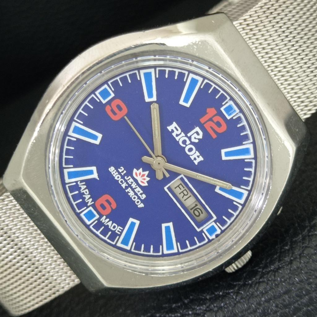 AUTOMATIC VINTAGE RICOH R31 JAPAN MENS BLUE COLOR DIAL WATCH a707685-1
AUTOMATIC VINTAGE RICOH R31 JAPAN MENS BLUE COLOR DIAL WATCH a707685-1