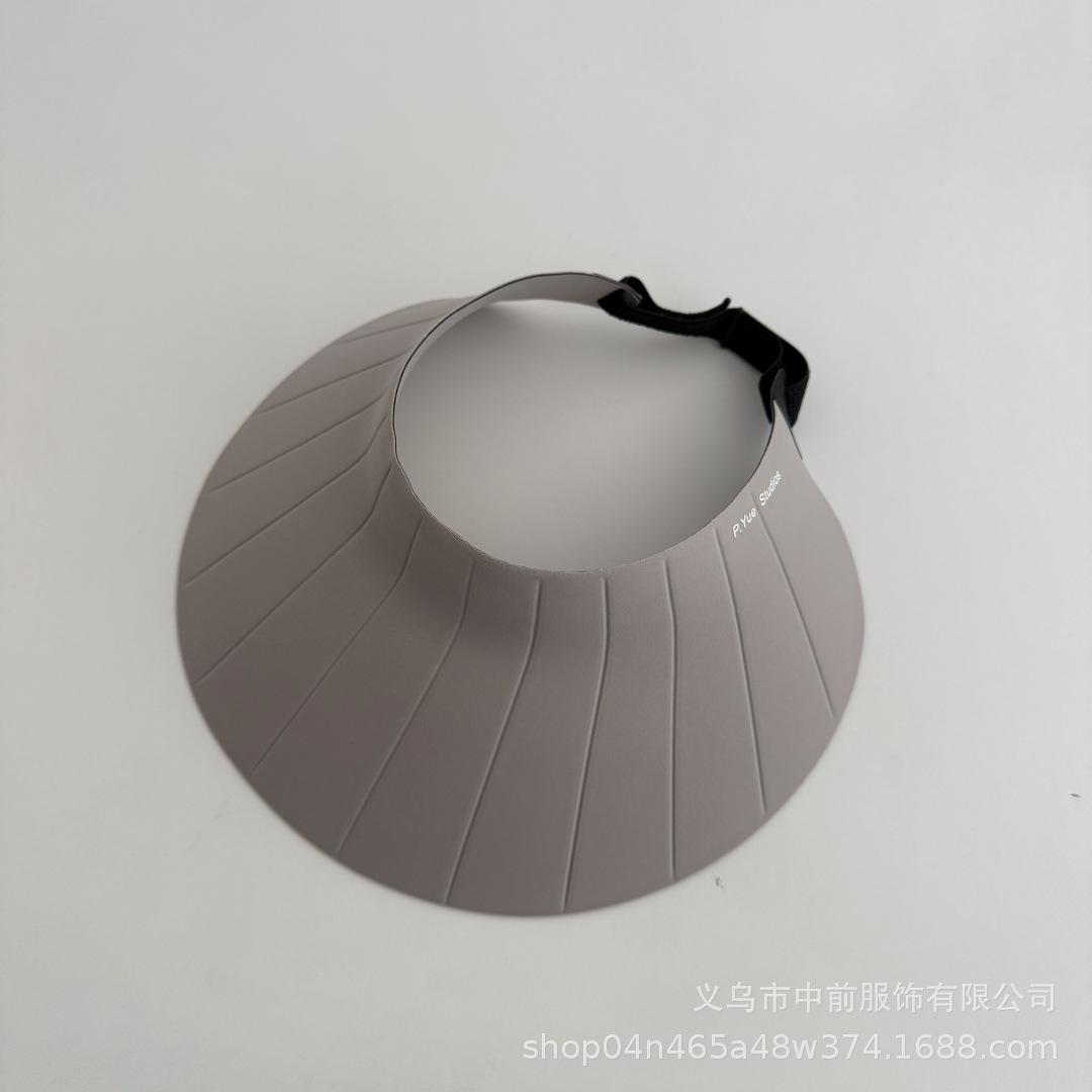 Summer New Outdoor UV resistant Breathable Sunshade Hat with Small Face Display, Large Sports brim, No Trace, Empty Top Hat світло-сірий колір
Summer New Outdoor UV resistant Breathable Sunshade Hat with Small Face Display, Large Sports brim, No Trace, Empty Top Hat світло-сірий колір