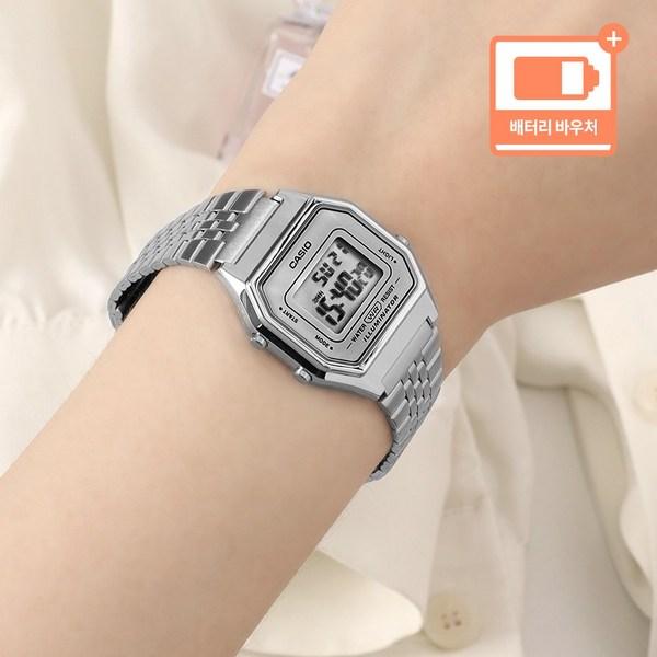 Casio Маленький класичний вінтажний жіночий годинник без пряжок 680, білий + комплект для замовлення на заміну батареї
Casio Маленький класичний вінтажний жіночий годинник без пряжок 680, білий + комплект для замовлення на заміну батареї