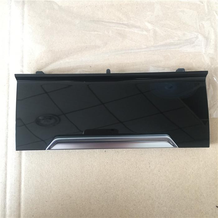 For Volkswagen VW Passat B8 CD Plates Air Conditioning Switch Plates Piano Paint Black Sundries box cover
For Volkswagen VW Passat B8 CD Plates Air Conditioning Switch Plates Piano Paint Black Sundries box cover