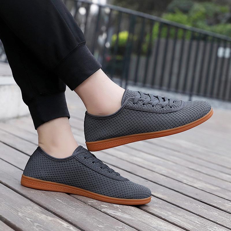 Tai Chi shoes mesh beef tendon sole mesh Tai Chi practice shoes men s and women s breathable martial arts sports shoes 35 світло-сірий колір
Tai Chi shoes mesh beef tendon sole mesh Tai Chi practice shoes men s and women s breathable martial arts sports shoes 35 світло-сірий колір