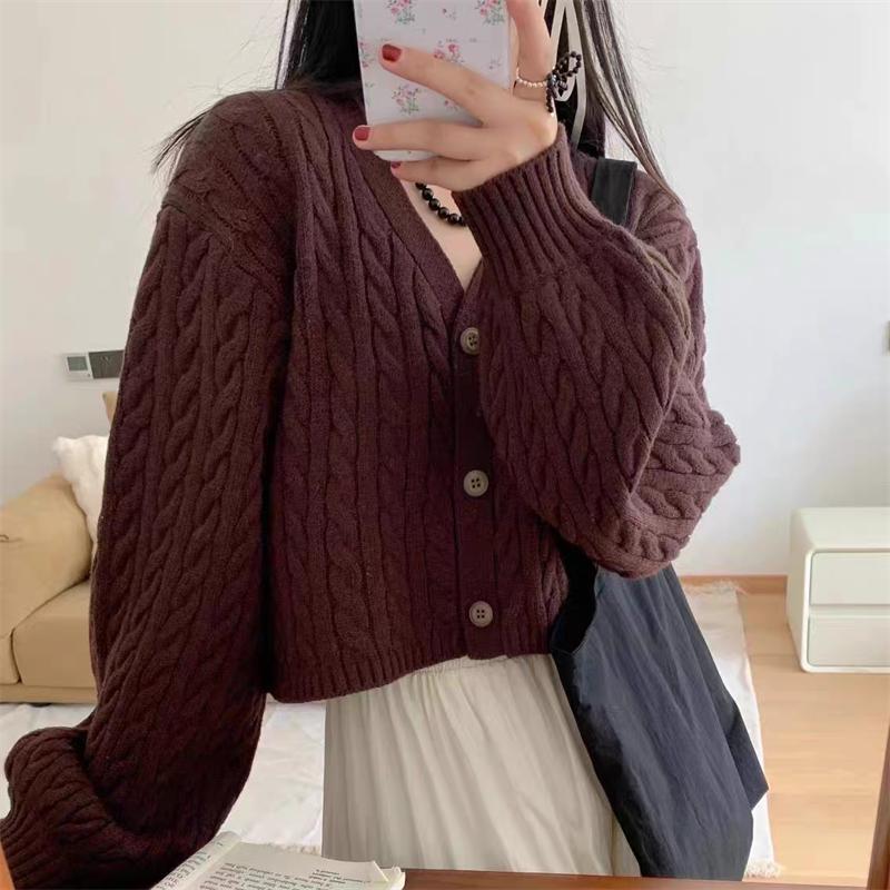 korean solid lantern sleeve women s Knitted Sweater Autumn Winter Short Cardigan jacket Loose V-Neck Fashion Soft Sweaters Women One Size
korean solid lantern sleeve women s Knitted Sweater Autumn Winter Short Cardigan jacket Loose V-Neck Fashion Soft Sweaters Women One Size