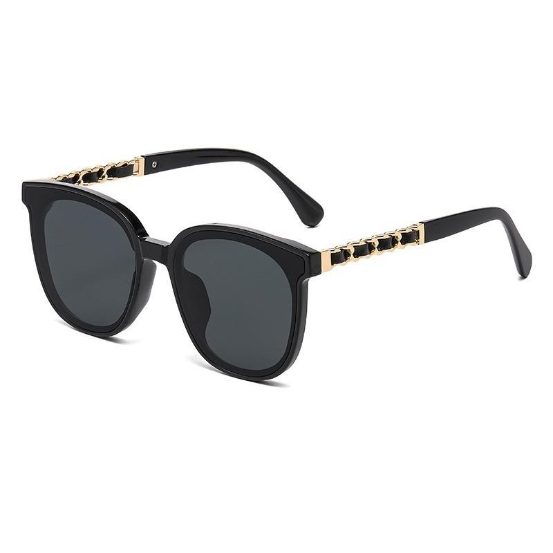 Womens Chic Square Sun Glasses With Leather Chain Uv400 For Casual Wear And Outdoor Activities чёрный
Womens Chic Square Sun Glasses With Leather Chain Uv400 For Casual Wear And Outdoor Activities чёрный