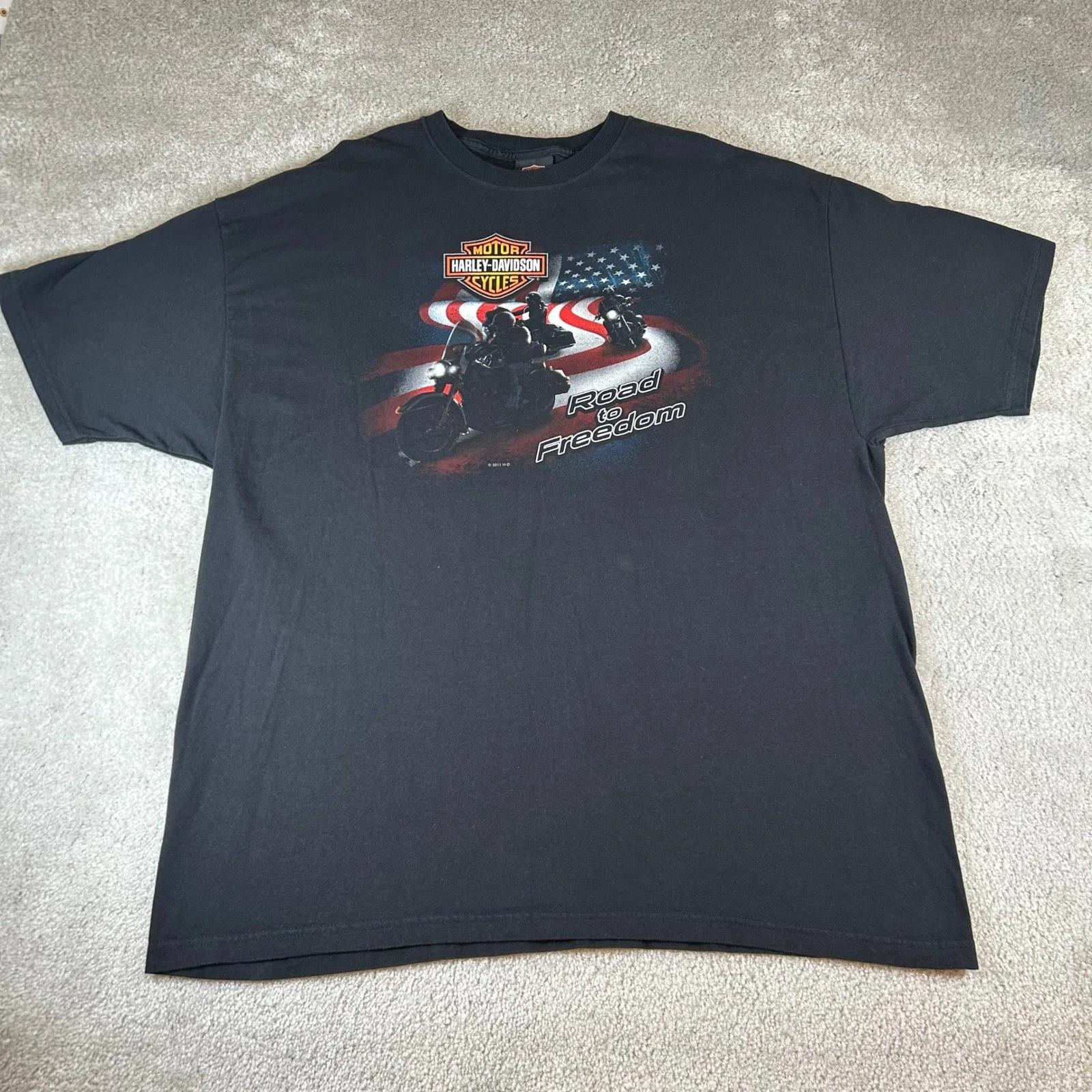VTG Harley Davidson T-shirt Men s 2XL Black Myrtle Beach SC Road to Freedom USA S
VTG Harley Davidson T-shirt Men s 2XL Black Myrtle Beach SC Road to Freedom USA S