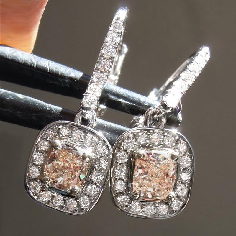 Huitan Light Champagne Zirconia Pendant Earrings Female Graceful Accessories for Engagement Graceful Wedding Zircon for Women
Huitan Light Champagne Zirconia Pendant Earrings Female Graceful Accessories for Engagement Graceful Wedding Zircon for Women