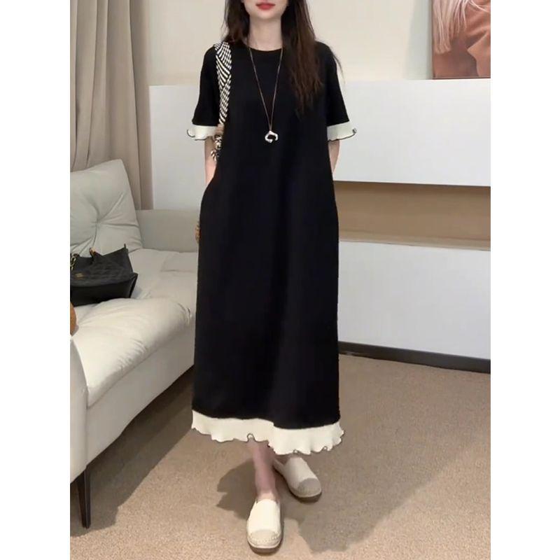 Plus Size European-Style Summer Short-Sleeve Dress: Chic, Loose, Slimming, Long, and Flattering for Women L 90-120 jin
Plus Size European-Style Summer Short-Sleeve Dress: Chic, Loose, Slimming, Long, and Flattering for Women L 90-120 jin