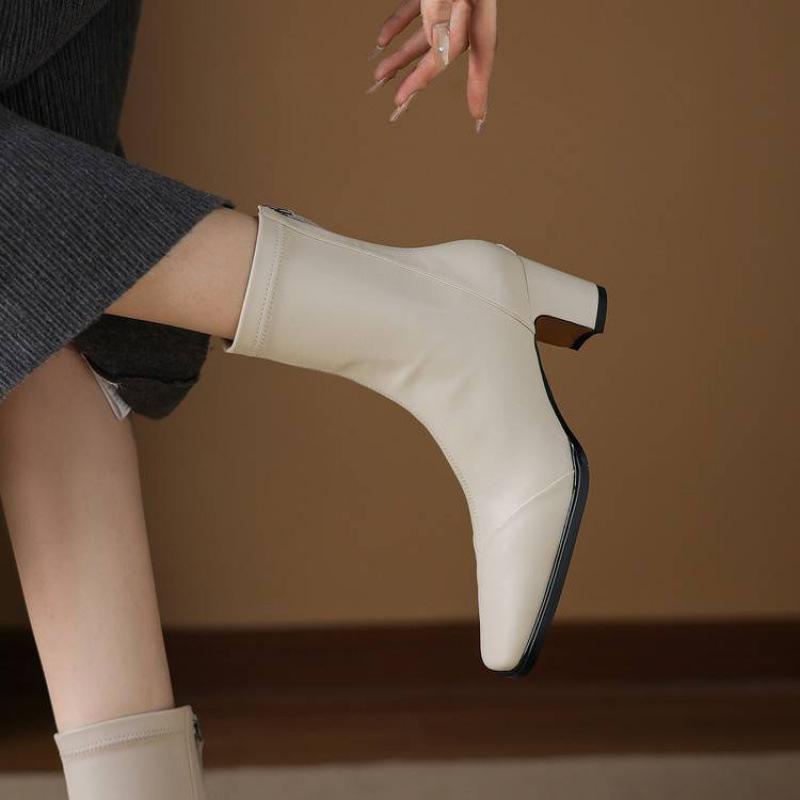 Осень и Зима Ботильоны Мартин на Высоком Каблуке Однотонные Универсальные Массивный Каблук Женские Ботинки Квадратный Носок Большой Размер Кожаные Ботинки Новая Резиновая Подошва Средние 40
Осень и Зима Ботильоны Мартин на Высоком Каблуке Однотонные Универсальные Массивный Каблук Женские Ботинки Квадратный Носок Большой Размер Кожаные Ботинки Новая Резиновая Подошва Средние 40