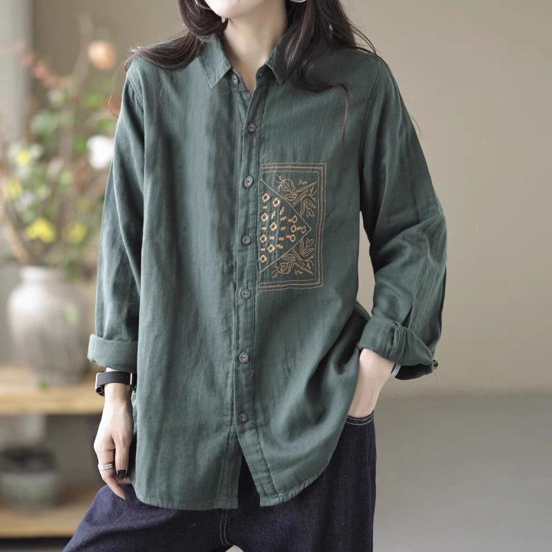 Retro Long Sleeve Large Cotton Embroidered Shirt for Women Top Flip Collar Loose Shirt for Women 3XL темно-зелений колір
Retro Long Sleeve Large Cotton Embroidered Shirt for Women Top Flip Collar Loose Shirt for Women 3XL темно-зелений колір