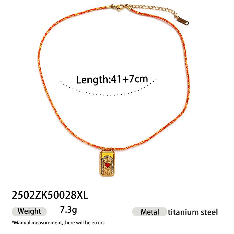 Ожерелье с картой Таро из нержавеющей стали высокого класса Taina Omei с тонкой титановой цепочкой для ключицы
Ожерелье с картой Таро из нержавеющей стали высокого класса Taina Omei с тонкой титановой цепочкой для ключицы