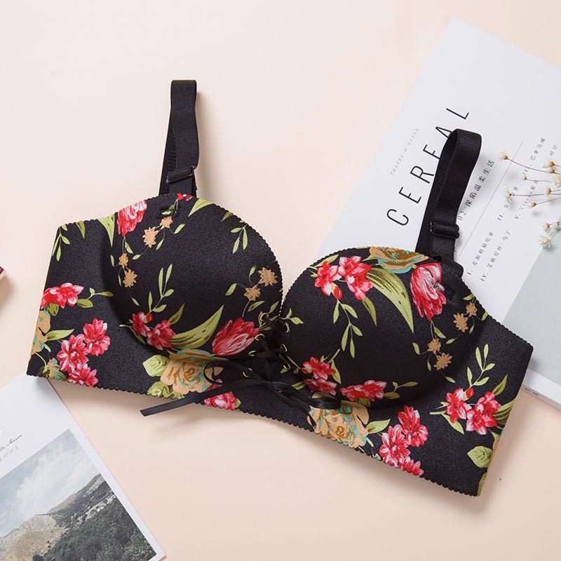 Цельное нижнее белье, бесшовное, без стального кольца, со сборками на шнурке, маленький бюстгальтер, сексуальные бретели, тонкий бюстгальтер, дышащий модный сексуальный бюстгальтер пуш-ап 32/70
Цельное нижнее белье, бесшовное, без стального кольца, со сборками на шнурке, маленький бюстгальтер, сексуальные бретели, тонкий бюстгальтер, дышащий модный сексуальный бюстгальтер пуш-ап 32/70