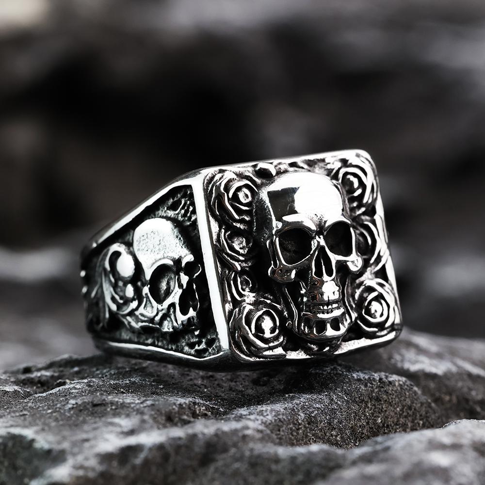 European and American Personalized Titanium Steel Retro Ring Made of Old Rose Skeleton Men s Ring 13 срібний
European and American Personalized Titanium Steel Retro Ring Made of Old Rose Skeleton Men s Ring 13 срібний