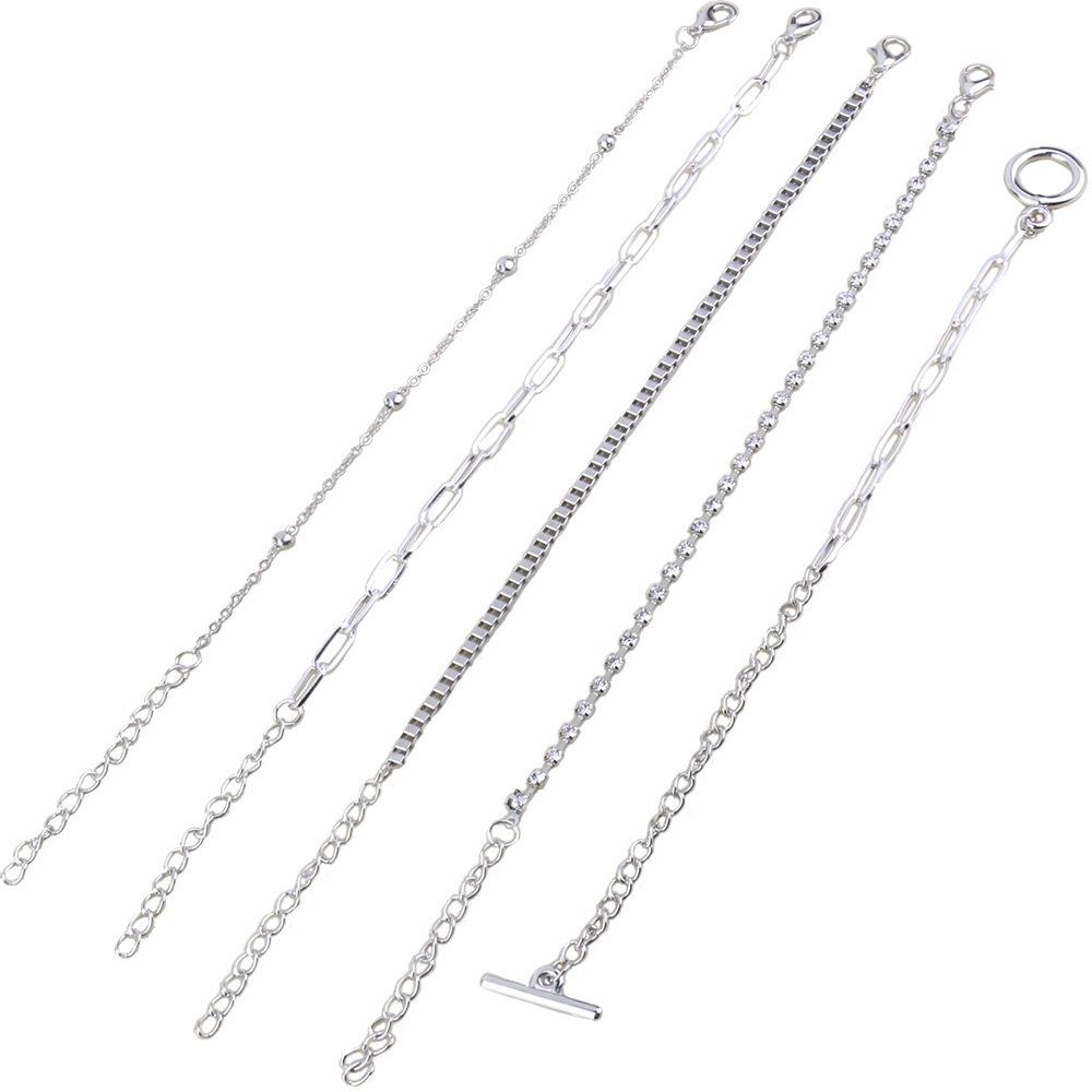 Wind retro new simple diamond-encrusted bracelet, personalized hollow chain circle chain 5-piece bracelet set
Wind retro new simple diamond-encrusted bracelet, personalized hollow chain circle chain 5-piece bracelet set
