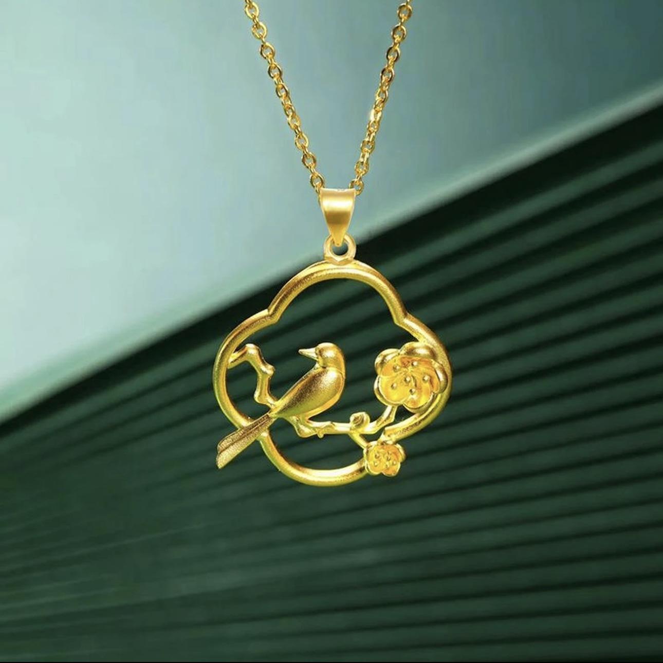 Women s temperament imitation gold necklace pendant does not fade for a long time collarbone chain
Women s temperament imitation gold necklace pendant does not fade for a long time collarbone chain
