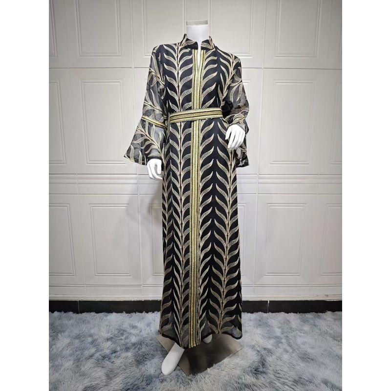 New Middle East Embroidered Bell Sleeve Elegant Dress Embroidered Flared Sleeve Dress Black S
New Middle East Embroidered Bell Sleeve Elegant Dress Embroidered Flared Sleeve Dress Black S