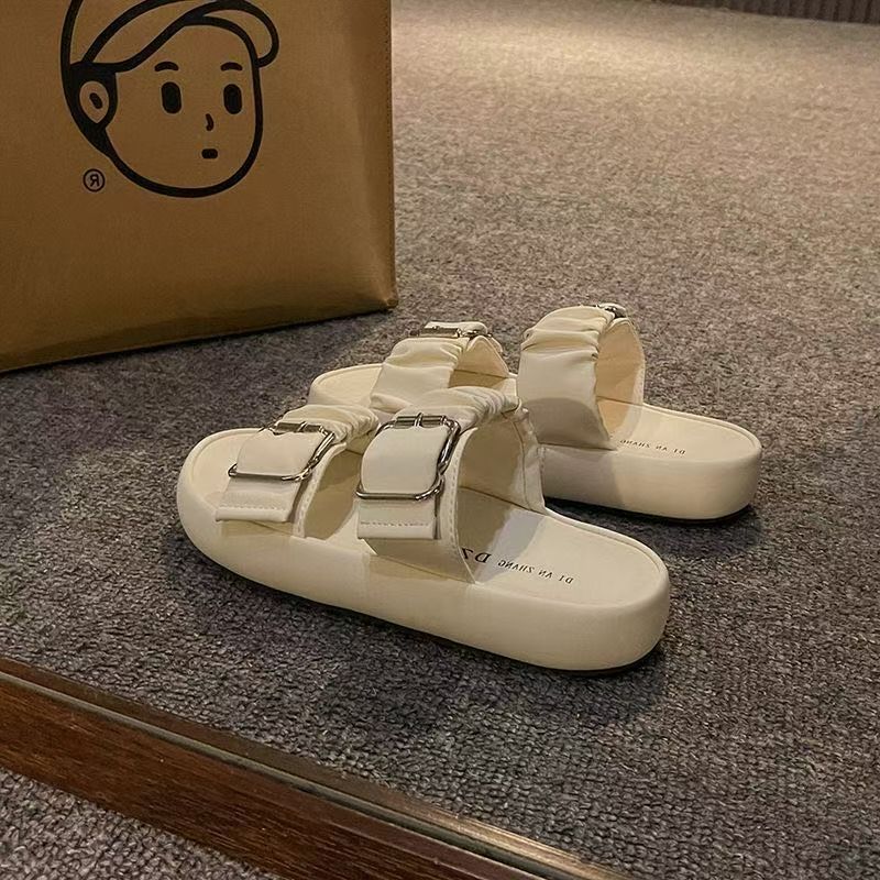 2025 new cool slippers, pregnant women s beach sandals, women s summer outer wear, flat bottom non-slip thick bottom, stepping on shit feeling, one wo 35
2025 new cool slippers, pregnant women s beach sandals, women s summer outer wear, flat bottom non-slip thick bottom, stepping on shit feeling, one wo 35