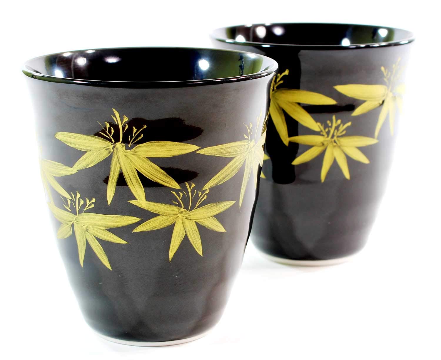 Arita ware traditional completely tenmoku glaze gold color bamboo teacup pair in paulownia potter Fujii Nishikisai teacup, craft, hand-painted, set,
Arita ware traditional completely tenmoku glaze gold color bamboo teacup pair in paulownia potter Fujii Nishikisai teacup, craft, hand-painted, set,