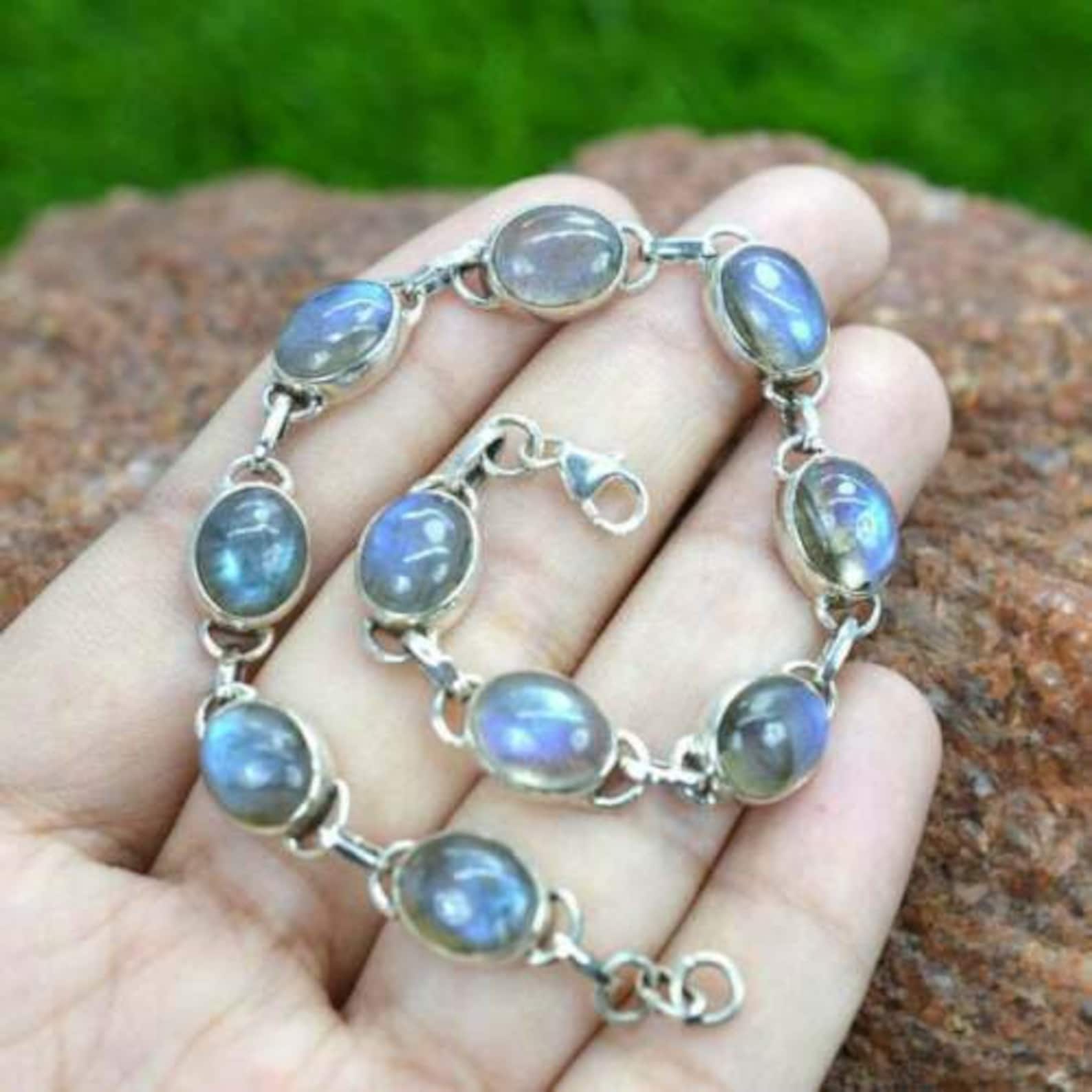 Solid 925 Sterling silver Labradorite Gemstone Birthstone Gift Handmade Designer Bracelet Women jewelry 7 inch
Solid 925 Sterling silver Labradorite Gemstone Birthstone Gift Handmade Designer Bracelet Women jewelry 7 inch