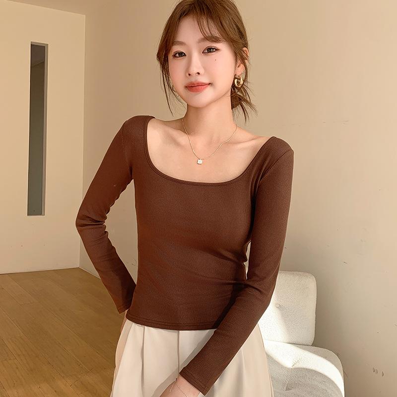86 thread large U-neck women s spring slim-fit T-shirt light and warm simple casual bottoming shirt new Xl (recommended 67.5-75kg) кавовий
86 thread large U-neck women s spring slim-fit T-shirt light and warm simple casual bottoming shirt new Xl (recommended 67.5-75kg) кавовий