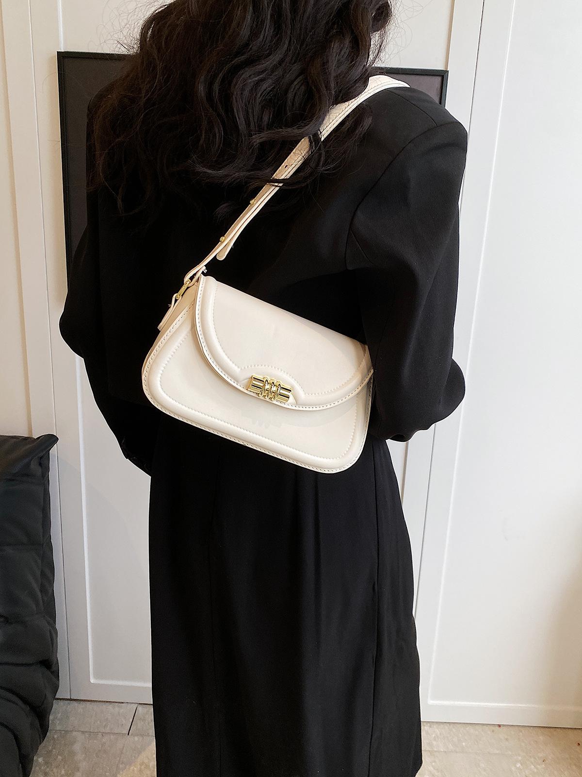 Korean Popular Red Square Bags Handbag 2026 New Fashi Single Shoulder Underarm Bags Luxury Designer Versatile Crossbody Bag (20cm<Max Length<30cm) белый
Korean Popular Red Square Bags Handbag 2026 New Fashi Single Shoulder Underarm Bags Luxury Designer Versatile Crossbody Bag (20cm<Max Length<30cm) белый