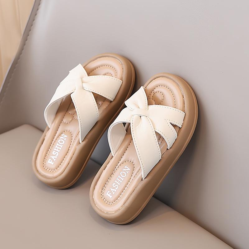 Children s thick-soled sandals for girls, new summer style with cross straps and flat soles, suitable for wearing with skirts 31-36One Hand6Double бежевий
Children s thick-soled sandals for girls, new summer style with cross straps and flat soles, suitable for wearing with skirts 31-36One Hand6Double бежевий
