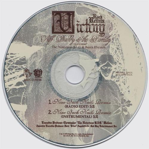 CD PUFF DADDY THE FAMILY THE NOTORI Victory Rock Remix BBPCD9158 Bad Boy Entert 1998 US Rap HipHopRB Used
CD PUFF DADDY THE FAMILY THE NOTORI Victory Rock Remix BBPCD9158 Bad Boy Entert 1998 US Rap HipHopRB Used
